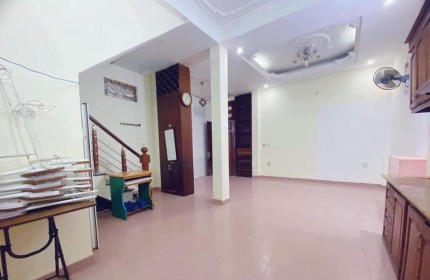 CHO THUÊ NHÀ ĐỘI CẤN, BA ĐÌNH 3 TẦNG, 55M2, 3 NGỦ MỚI ĐẸP, FULL ĐỒ Ở NGAY